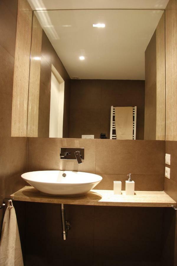 Wellnessinnrome Shortlet Bagian luar foto